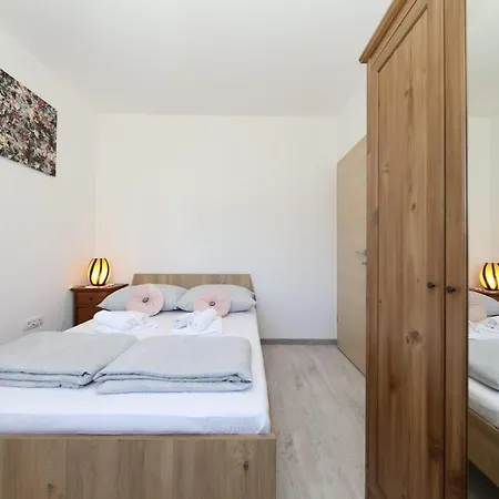 Apartment Apartman Uvala *