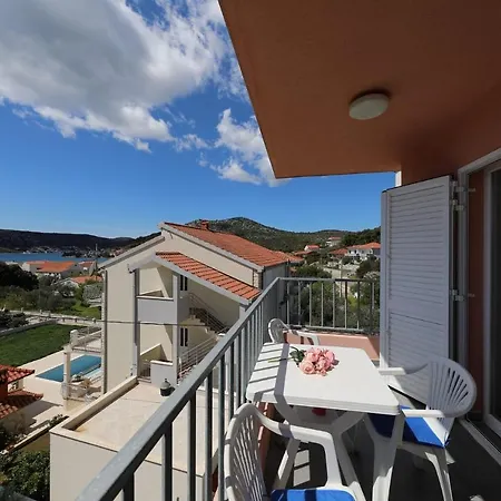 Apartman Uvala Apartment *